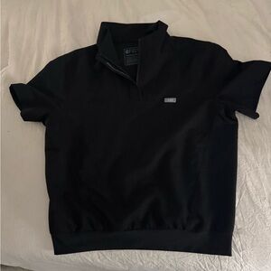 Figs Women's Short Sleeve Scrub Top in Black